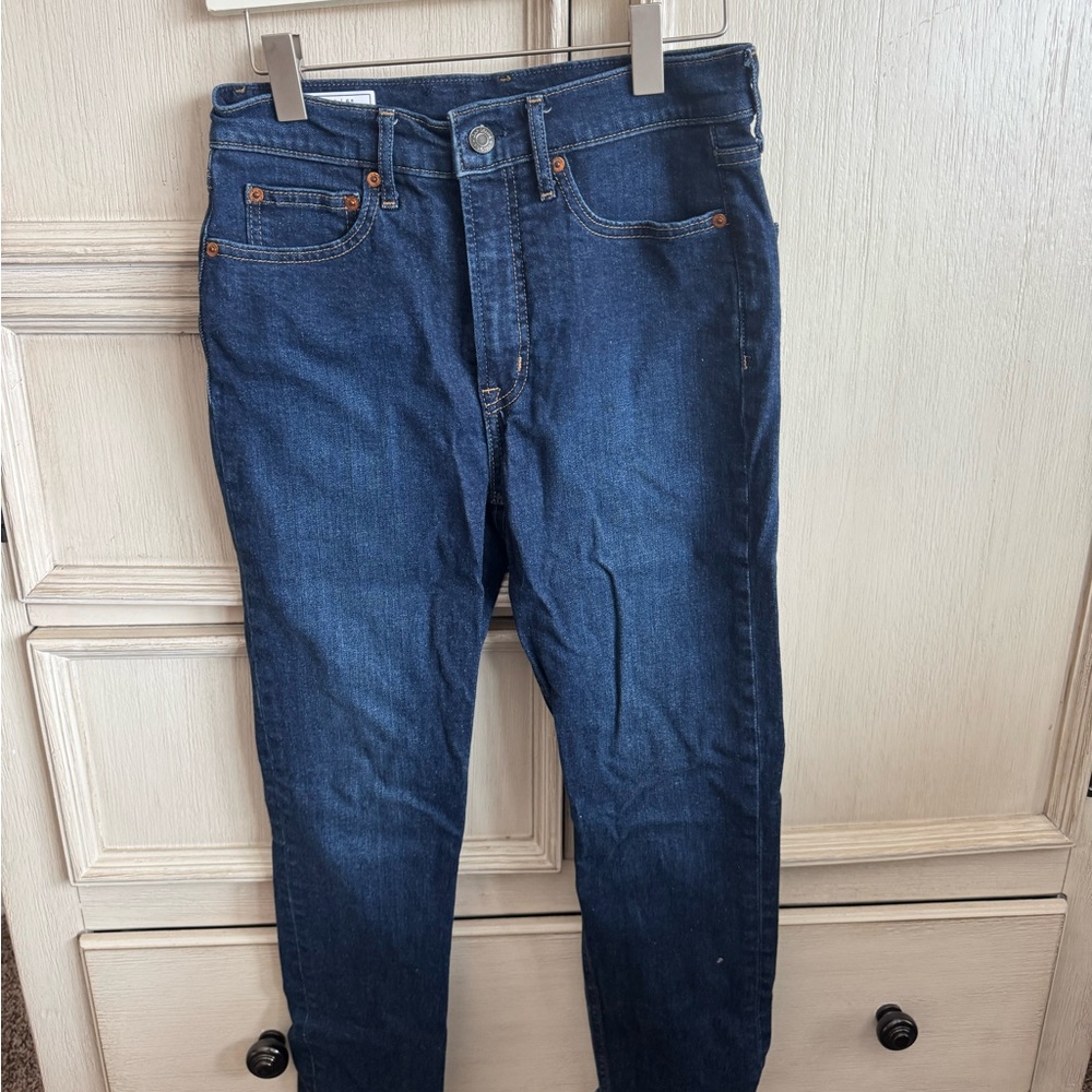GAP Women's High Rise Jeans in Dark Blue